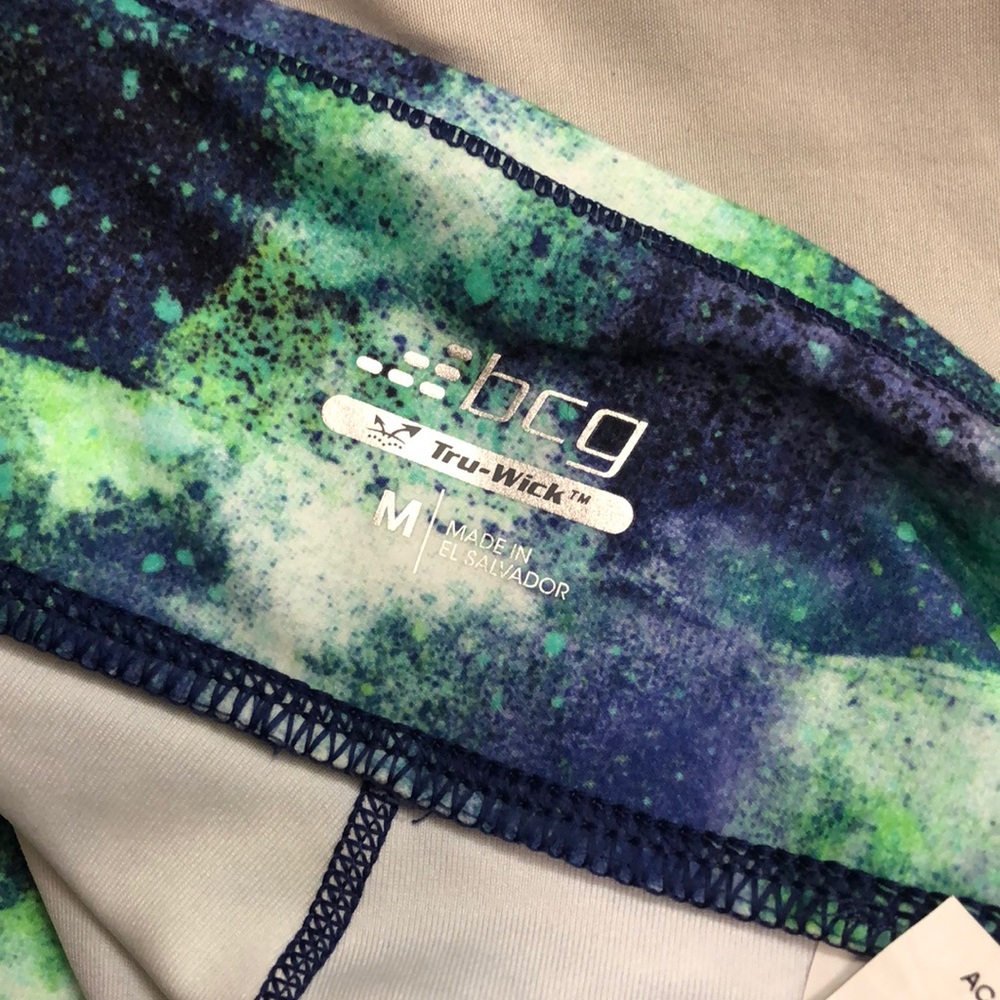 galaxy bcg cropped leggings